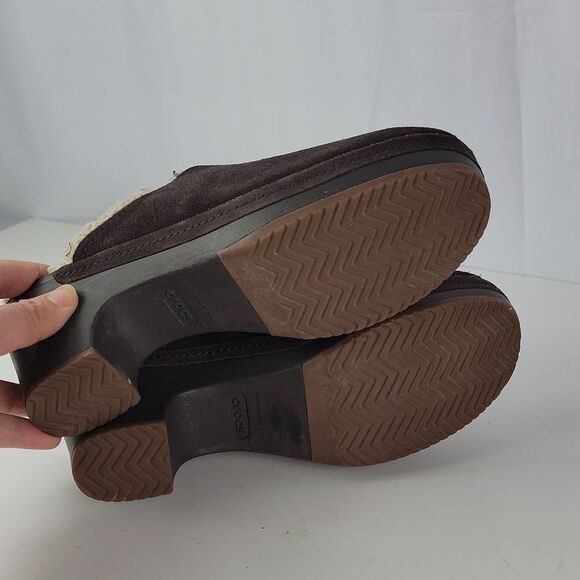 Crocs Sarah Brown Suede Leather Women's Clogs - Picture 14 of 15